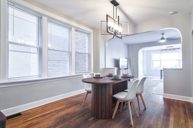 3617 N Whipple St unit 1, Chicago, IL 60618 - photo 7