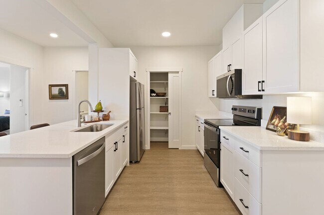 Bridgewater Apartments, Bend, OR 97702 - photo 7