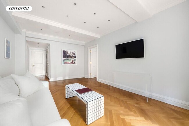 Trump Park Avenue, New York, NY 10022 - photo 3