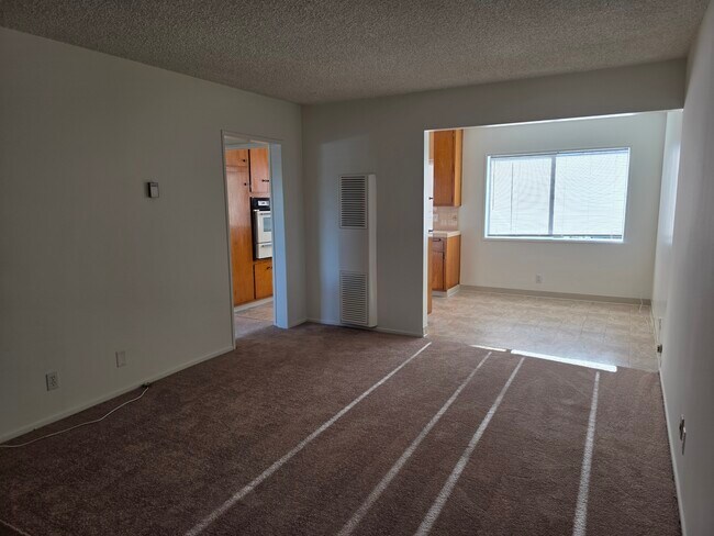 641 Border Ave unit 4, Torrance, CA 90501 - photo 5
