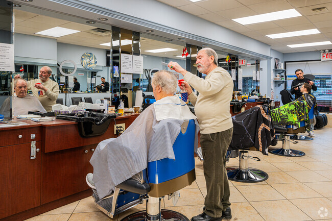 Two Brothers is one of the popular hair salons in Bensonhurst.