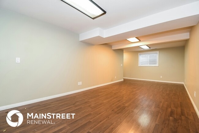 938 S 200 E, Layton, UT 84041 - photo 2