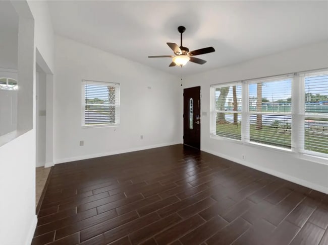 930 School St, Clermont, FL 34711 - photo 3