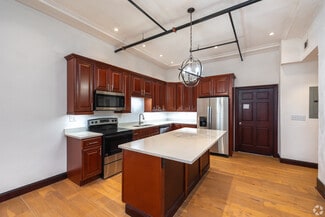 3681 Lindell Blvd, Saint Louis, MO 63108