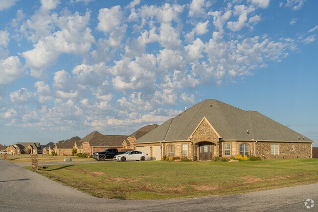 Brick ranch-style homes are popular in Pecan Valley South.