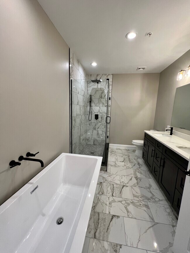 409 Lackawanna Ave unit 412, Scranton, PA 18503 - photo 6