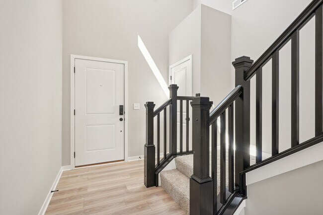 2001 Aerotrain Ct N, Plain City, OH 43064 - photo 6