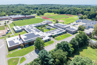 Lyme-Old Lyme Middle School