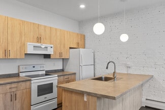 187 Pearl St, Burlington, VT 05401