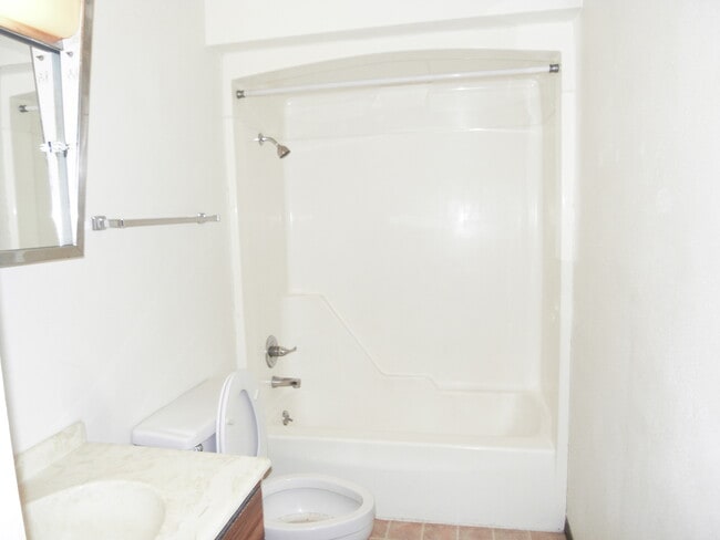 1510 Northbrook Dr unit A4, Normal, IL 61761 - photo 5