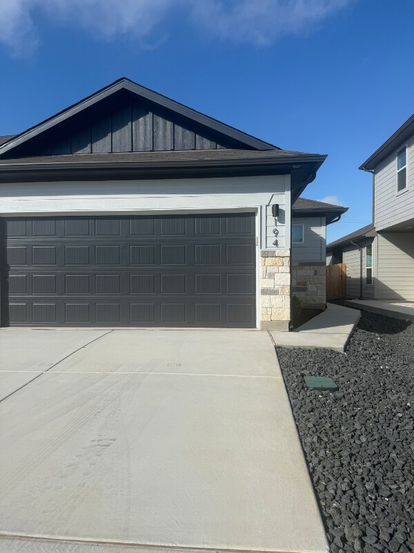 194 Nespral Dr, San Antonio, TX 78253 - photo 1