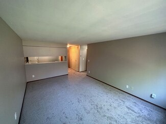 5700 W Wahner Ave Unit 114, Brown Deer, WI 53223