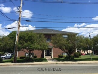 60 Franklin St Unit 11, Stoneham, MA 02180