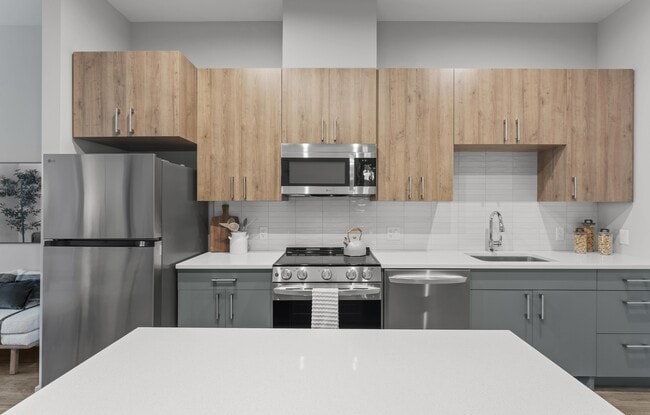 Alta Altitude, Warwick, RI 02886 - photo 2