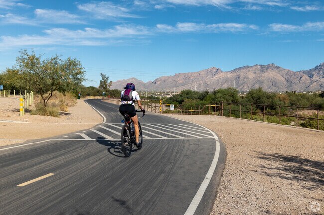 Mesquite Ranch residents utilize paved paths for cycling and jogging.