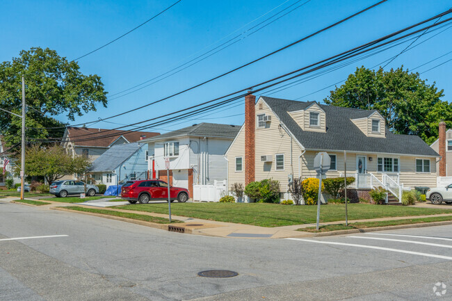 There is a wide bevy of different home styles in Merrick.