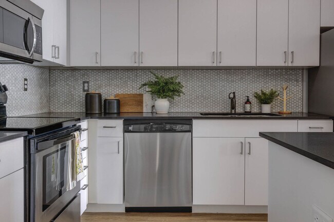 Metro at Fireclay, Murray, UT 84107 - photo 6