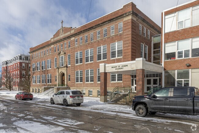 The Mount St. Joesph Academy is a private, religious school serving the Rutland, VT community.