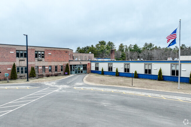Poland Community School seves the greater Poland Community.