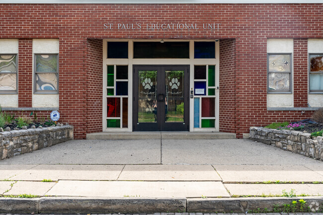 St Pauls Lutheran School is located in Schumacher place, Columbus, Ohio.