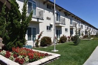 8640 Auto Center Dr, Buena Park, CA 90621