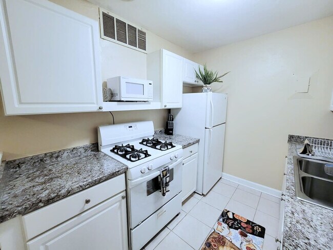 1700 SW 16th Ct unit ID1359114P, Gainesville, FL 32608 - photo 6