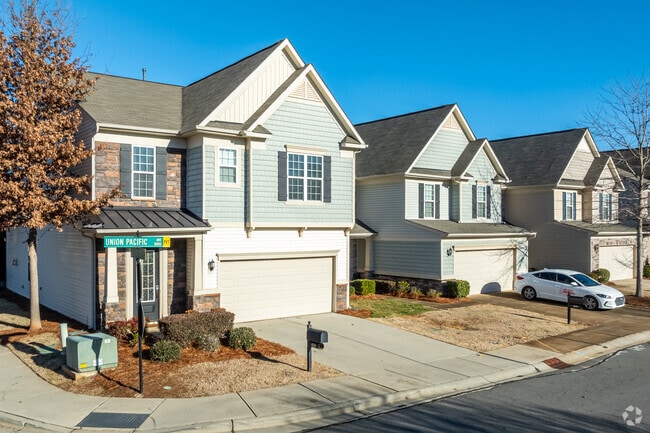 Newer Traditional townhouses can be found throughout Starmount's beautiful neighborhood.
