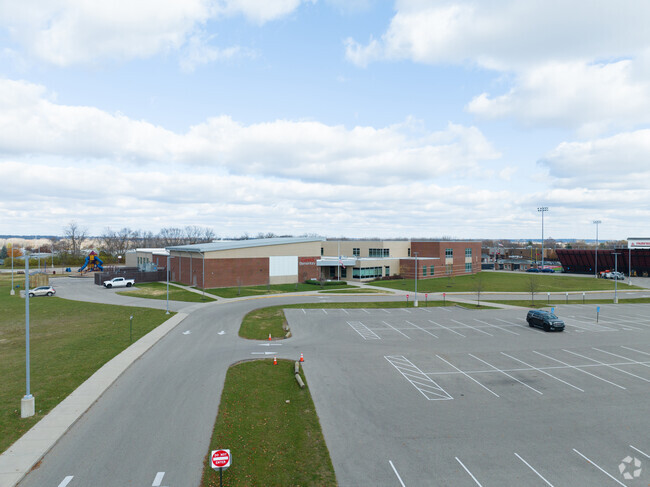 Fairfield Central Elementary School front entrance.
