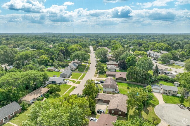 Smaller grouped neighborhoods are made up of the Forest Hills View area.