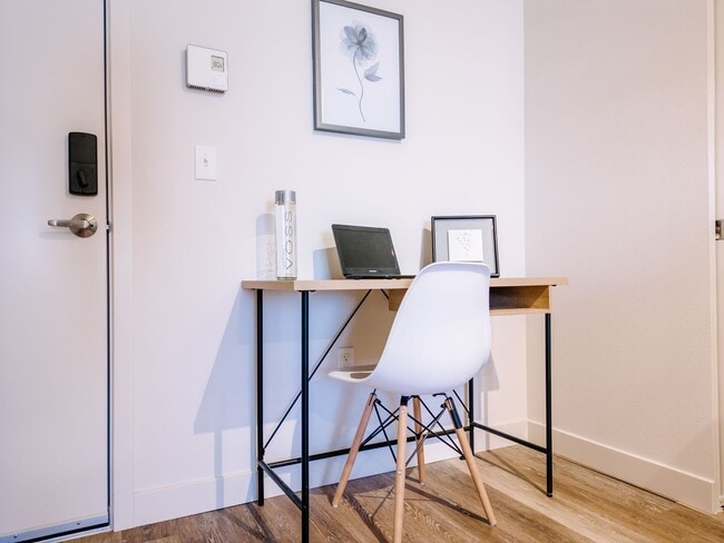 Experience Luxury Living at Bode 125: Modern Apartments with Top-Tier Amenities in Vibrant Seattle!, Seattle, WA 98125 - photo 3