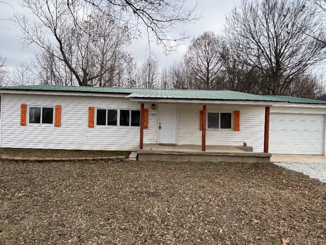 1105-1107 Reynolds Rd, Paragould, AR 72450 - photo 2