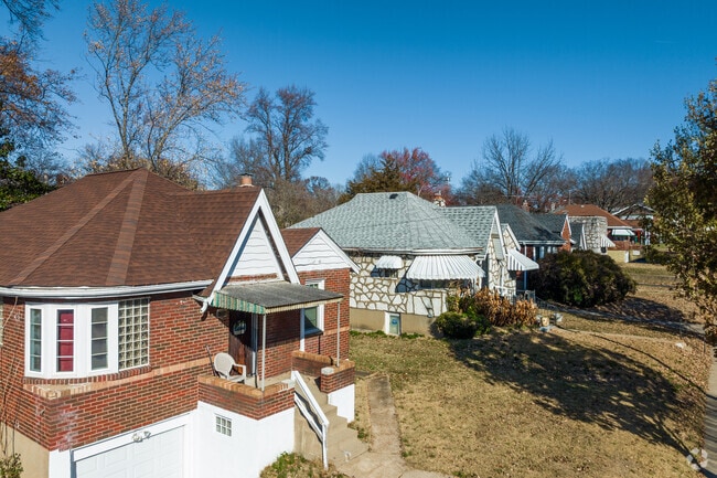 Velda Village Hills features unique architecture from home to home as can be seen from this row.