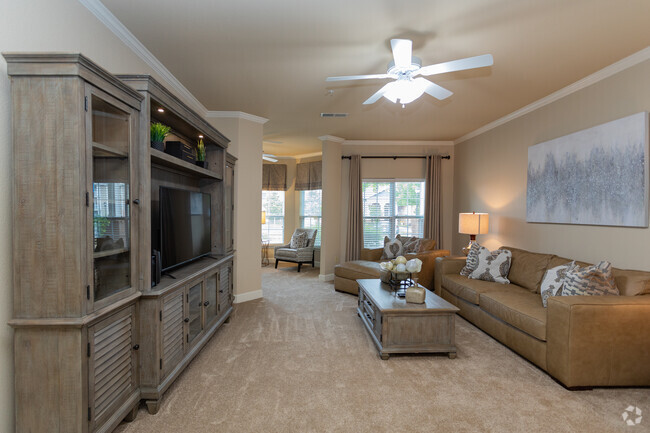 2BR, 2BA