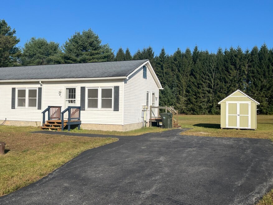 11 Loughran Dr unit 11 Loughran, Corinth, NY 12822 - photo 1