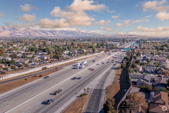 The Bayshore freeway is the easiest way to get around the Roosevelt Park area.