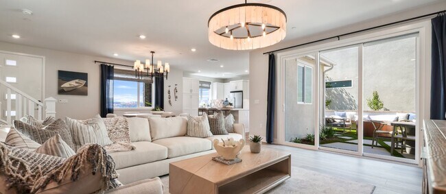 220 Junco unit 36037567, Irvine, CA 92618 - photo 5