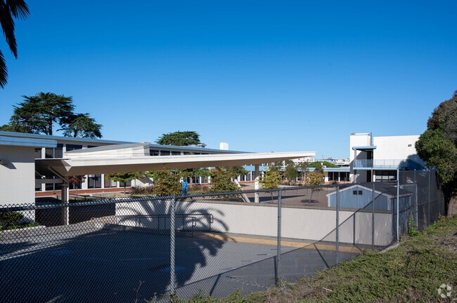 Wallenberg (Raoul) Traditional High School is a place of higher learning in San Francisco.