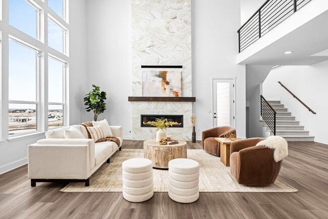 8425 Blossom Hill Photos10-web-or-mls-GAM_1728 (2).jpg