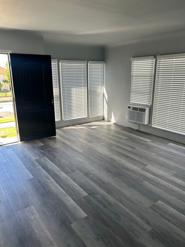 3520 W Via Corona, Montebello, CA 90640 - photo 2