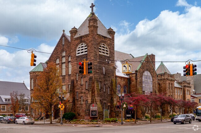 The Central United Methodist Church serves parishioners in Downtown Lansing.