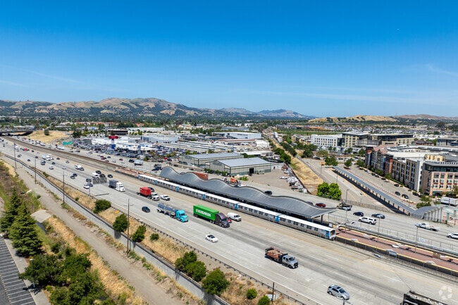 I-680 and Dublin BART Station connect Foothill-Pleasanton residents to the rest of the Bay Area.