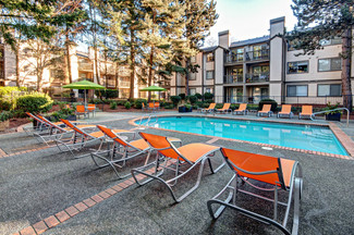 12221 Airport Rd, Everett, WA 98204