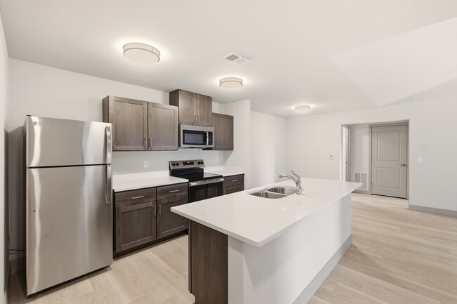 Flats at Twenty, La Grange, KY 40031 - photo 4