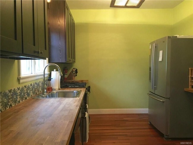 496 W Ferry St unit 2, Buffalo, NY 14213 - photo 6