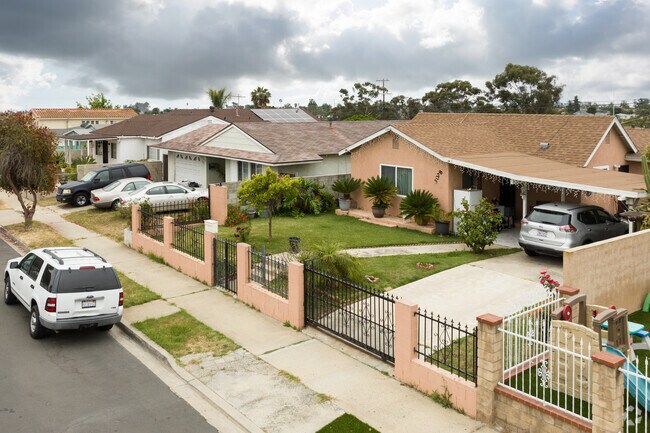Ranch-style homes are popular in Castle.