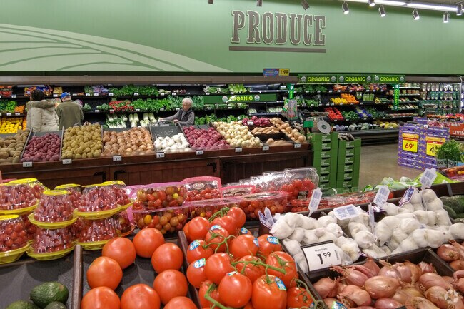 Jay C in Floyds Knobs has a large selection of produce for residents.
