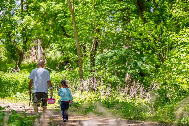 Immerse yourself in nature in Greentree on the Old Orchard Trails with child friendly terrain.
