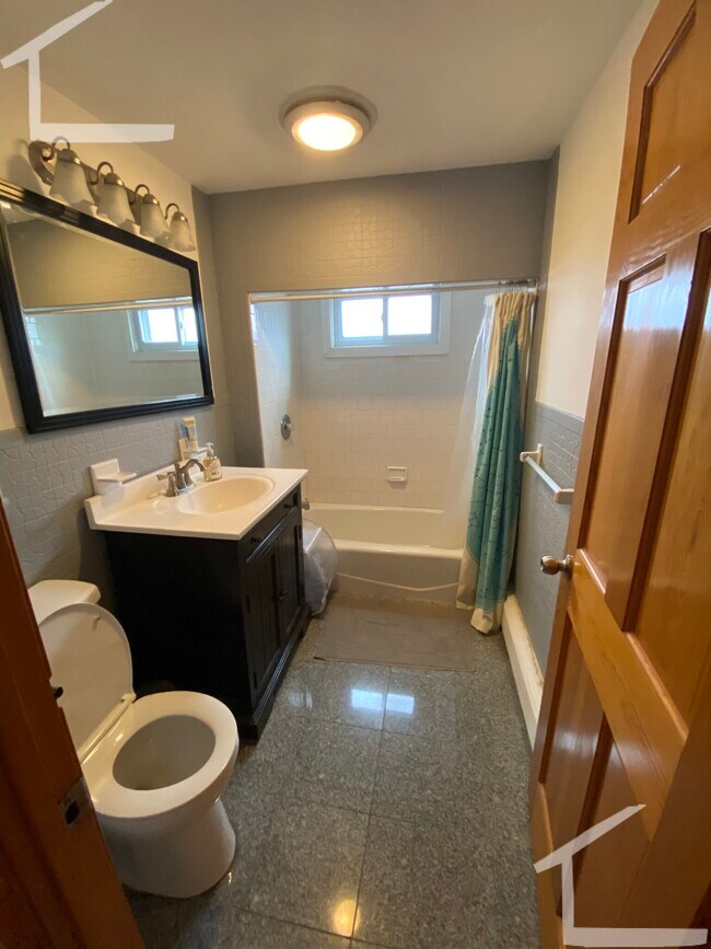 93 Glen St unit 3, Somerville, MA 02145 - photo 3