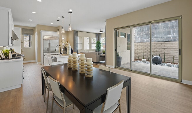 27312 Creekwood Ln unit 36395843, Valencia, CA 91381 - photo 5