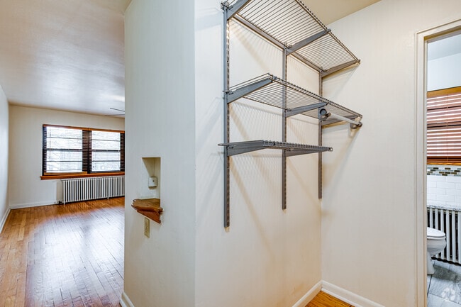 Virginia Apartments, Saint Paul, MN 55102 - photo 6